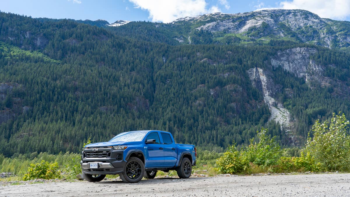 2026-chevrolet-colorado-trail-boss-10
