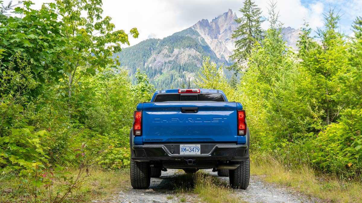 2026-chevrolet-colorado-trail-boss-14