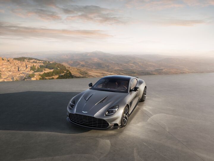 Aston Martin Vanquish 25 Celebrates a Quarter-Century of a V12 Icon