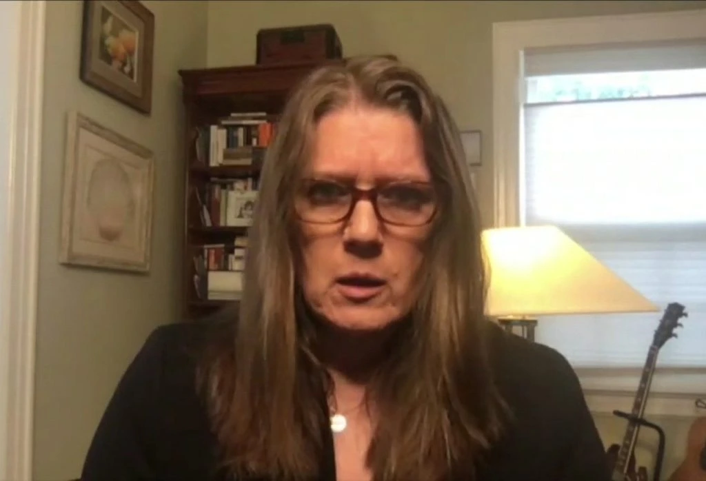 Mary Trump raises concerns over Donald Trump's health and public comments