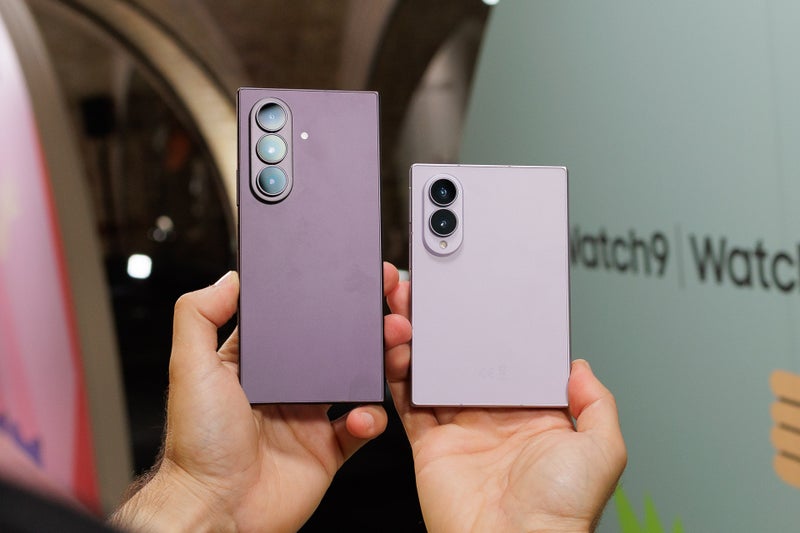 Fold 8 Ultra and Fold 8. | Image by PhoneArena