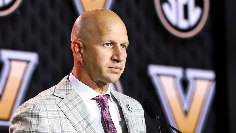 Clark Lea: Vanderbilt football as "in focus" as it's been in his tenure