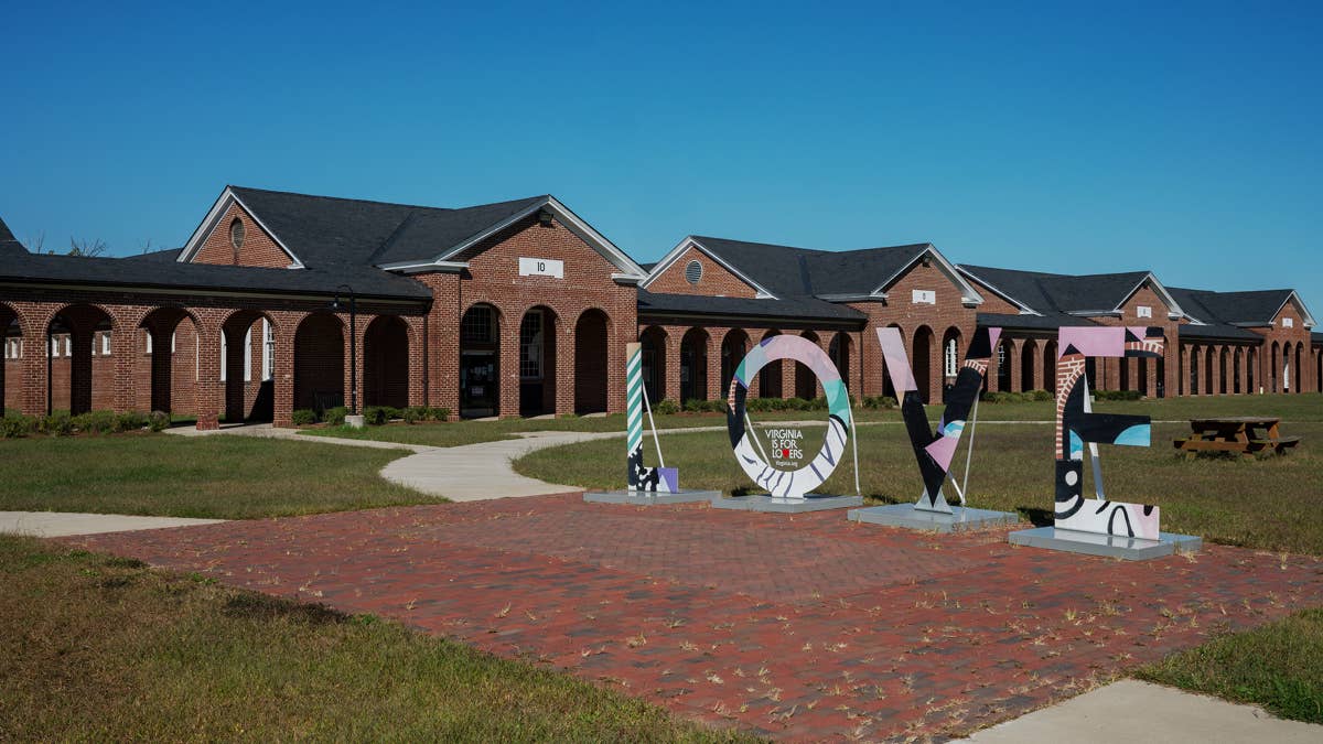 lorton-va---september-27-the-workhouse-arts-center-near-the-s