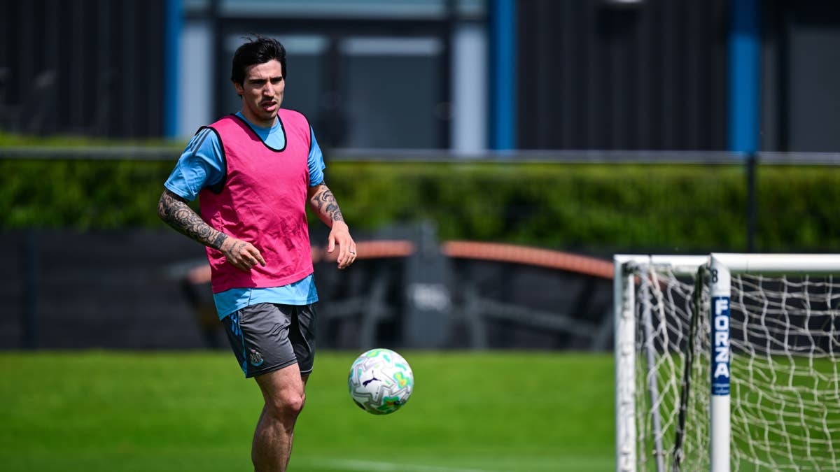 Is Sandro Tonali playing today for Tottenham vs. MK Dons?