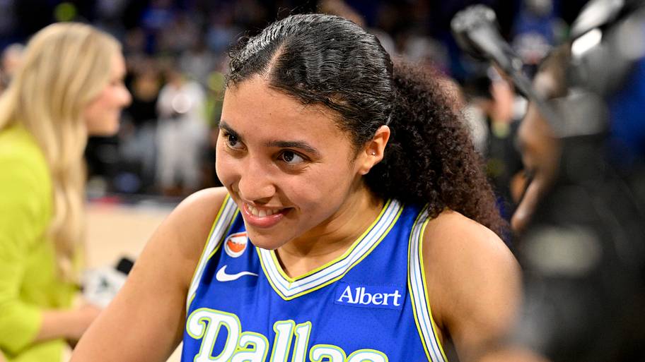Azzi Fudd has turned Wings' most questioned decision into easy win
