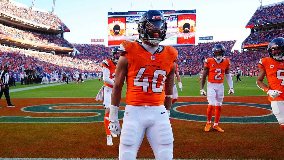 Oct 19, 2025; Denver, Colorado, USA; Denver Broncos linebacker Justin Strnad (40) celebrates after a touchdown during the sec