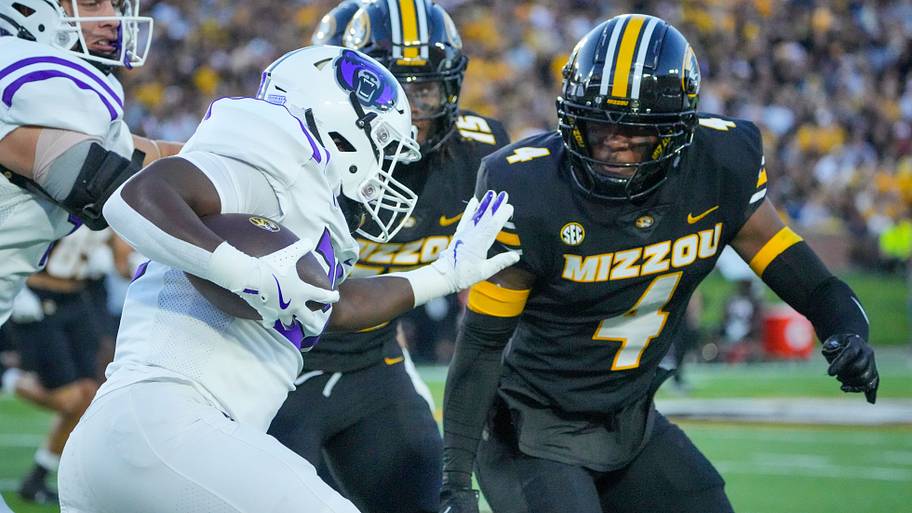 Central Arkansas Bears running back Jalen Washington
