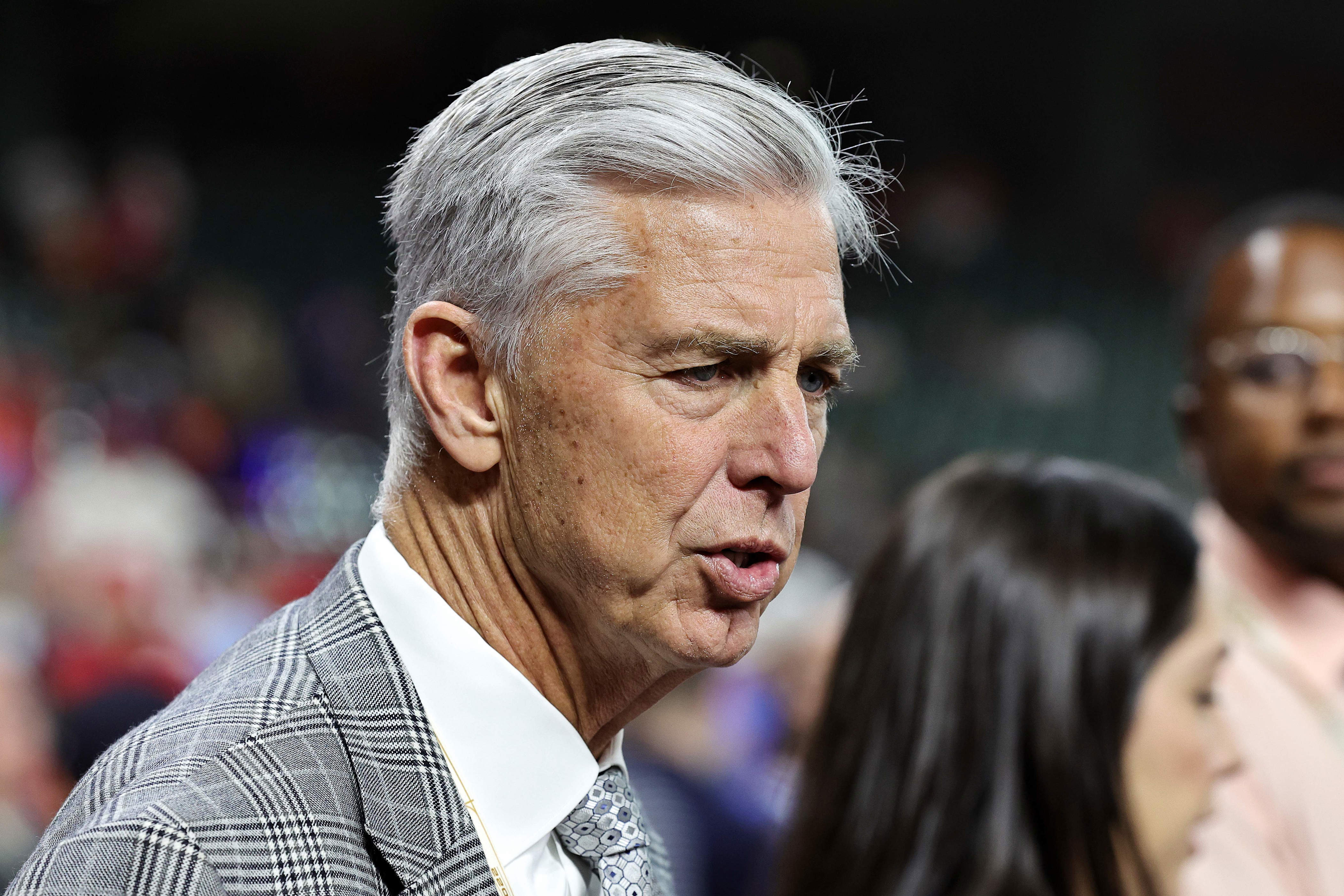 Ahead of the MLB Trade Deadline, the Philadelphia Phillies were connected to rival starting pitching.