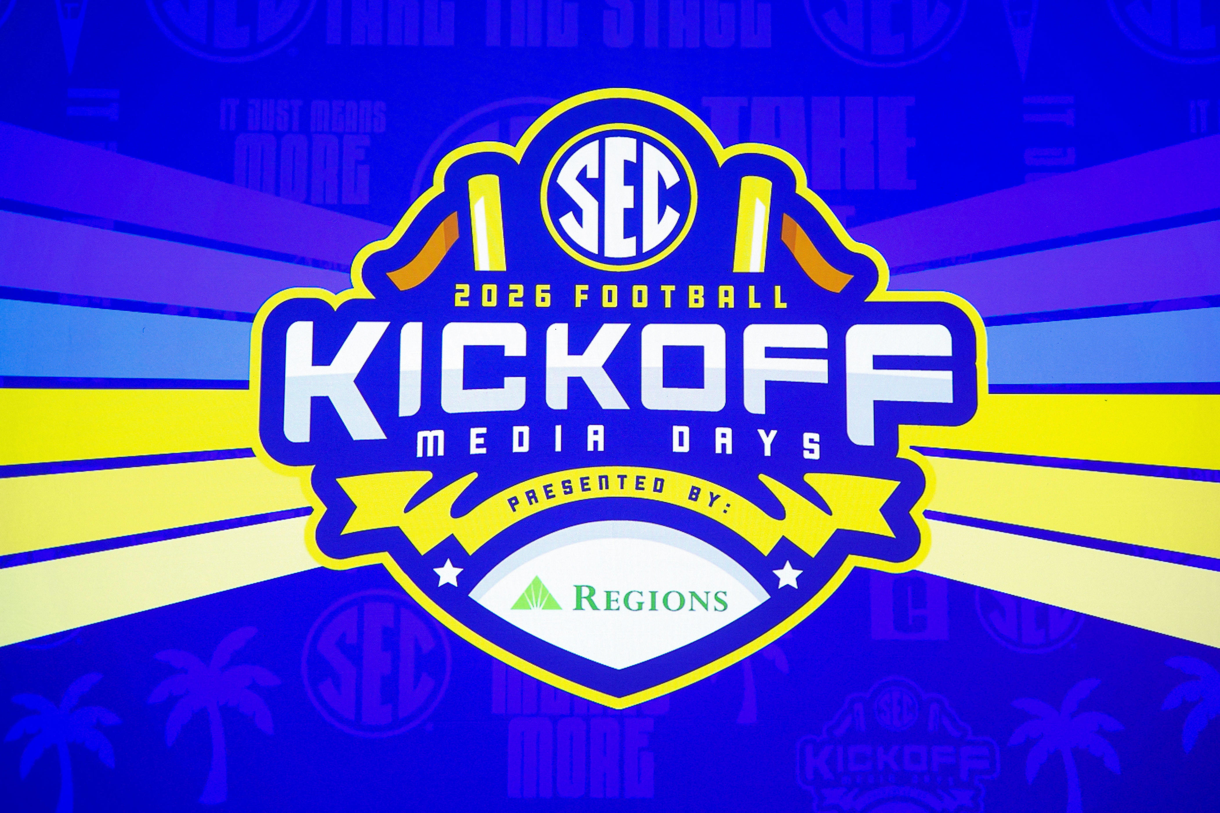 Tennessee sports information staff honored by FWAA at SEC media days