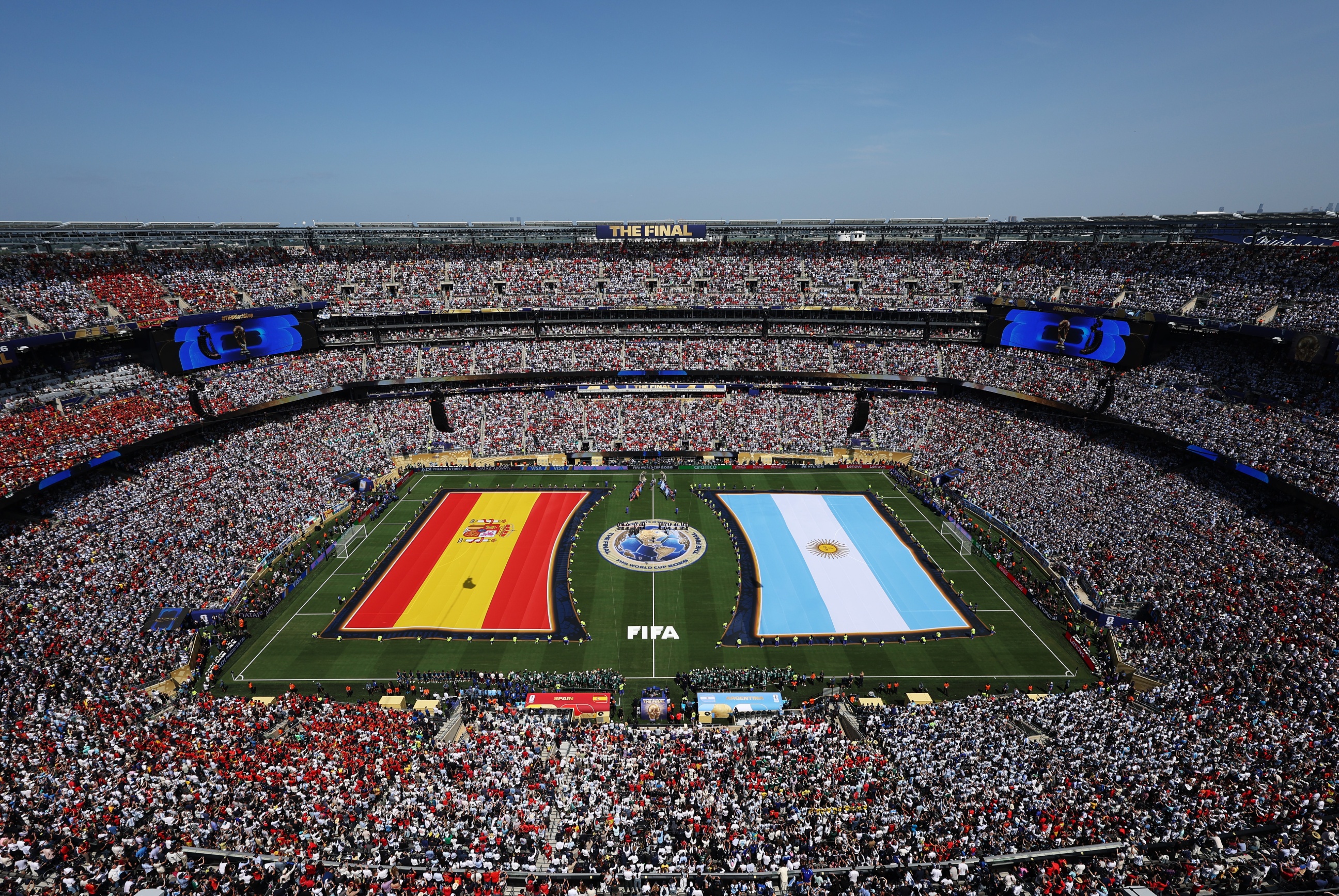 Verizon 5G hit 500 TB at World Cup as halftime upload surge flipped ...