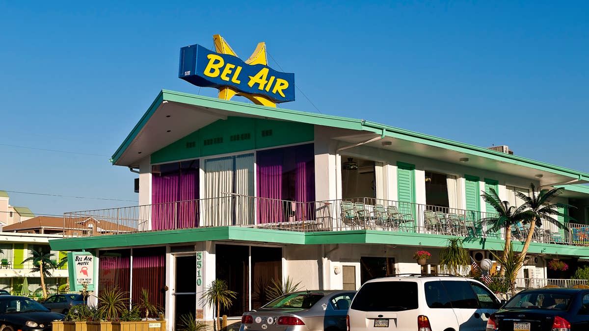 retro-bel-air-motel