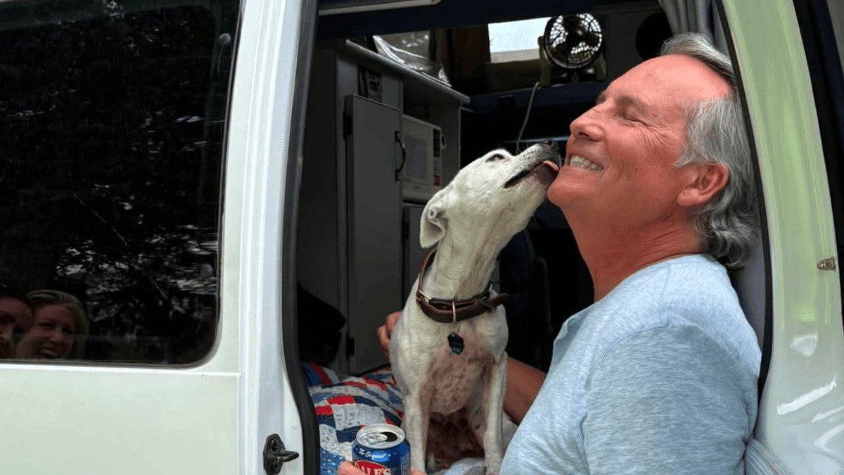 Missing dog survives mountain lions, coyotes, and 33 days alone before an emotional reunion