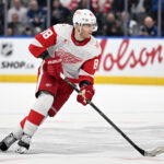 Blackhawks GM Kyle Davidson breaks silence on Patrick Kane reunion