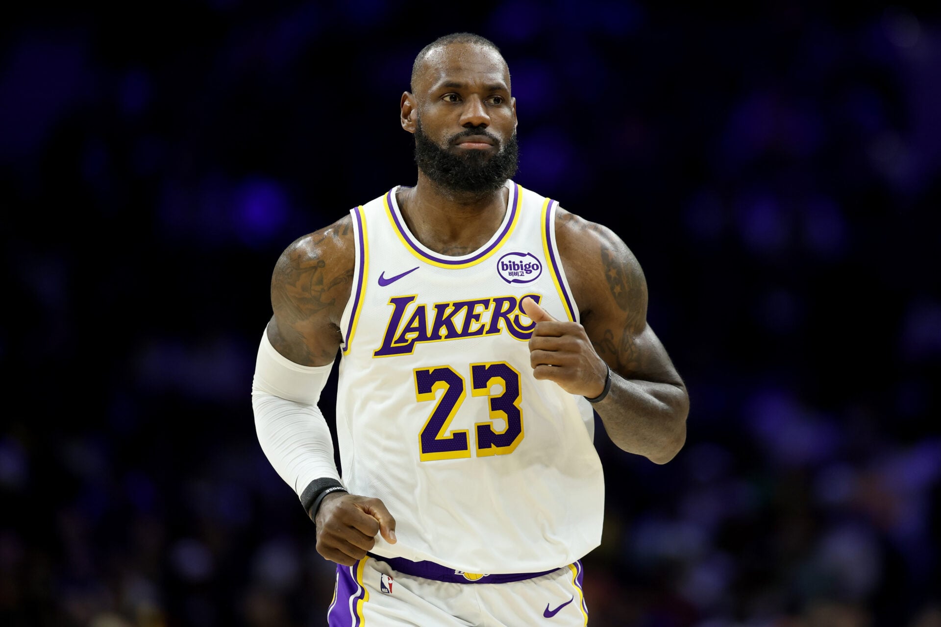 Cleveland Cavaliers identify 'fallback option' if they fail to sign LeBron James