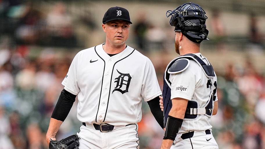 Detroit Tigers pitcher Tarik Skubal talks to catcher Jake Rogers.