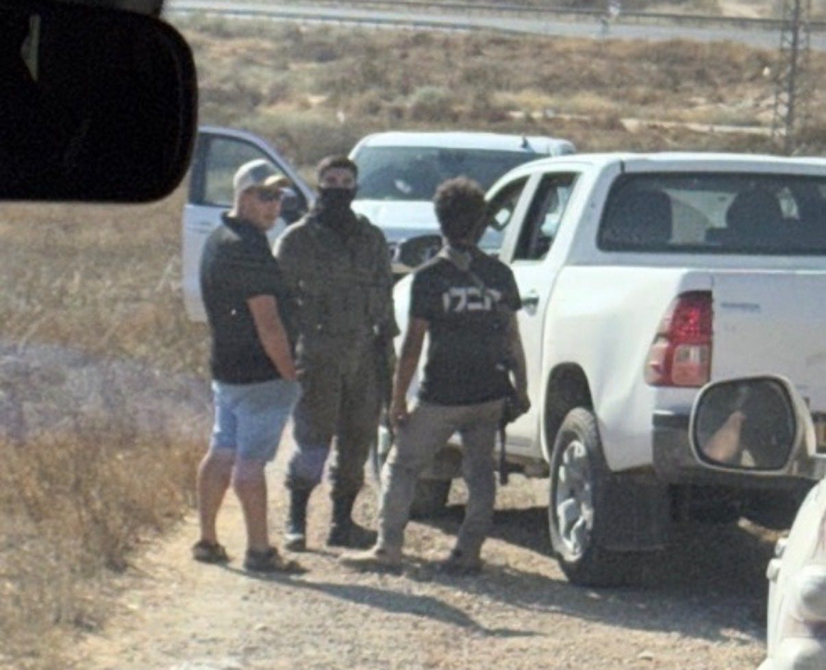 Israel Border Police Block Haaretz Journalists From Reaching Home of Palestinian Family in West Bank