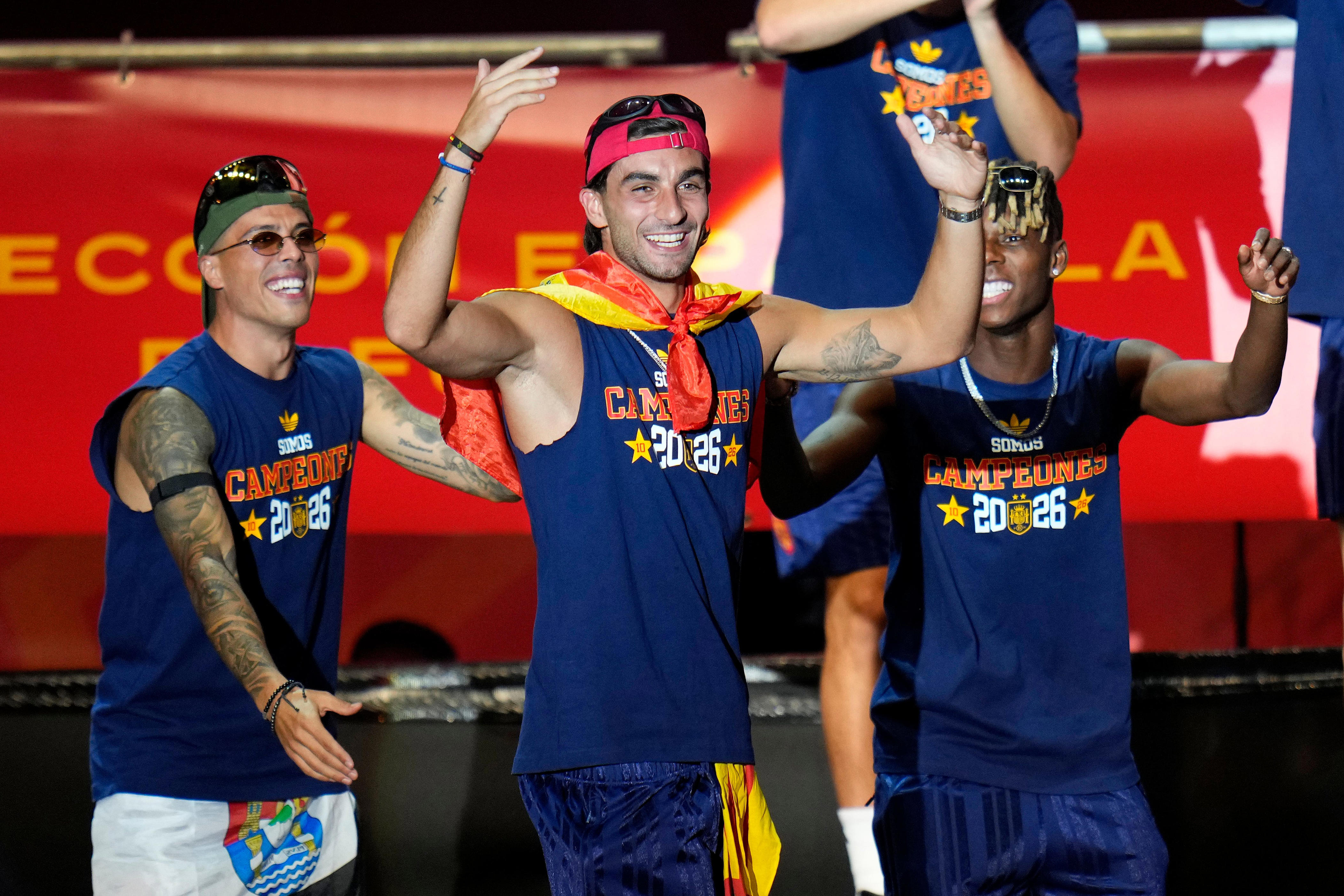 World Cup hero Ferran Torres celebrates in 'Make Spain Great Again' hat