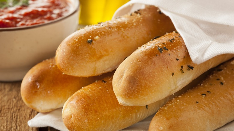 What Was It Like Eating At The First Olive Garden?
