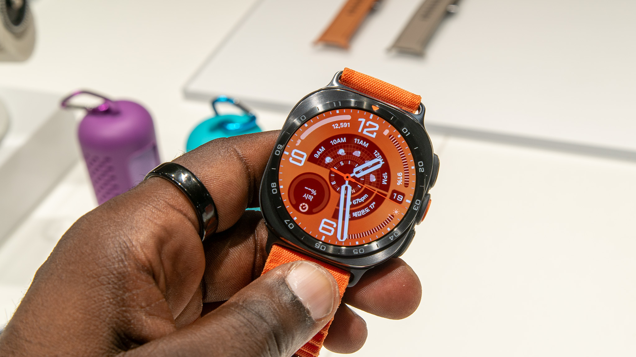 Hands-on with the Samsung Galaxy Watch Ultra 2