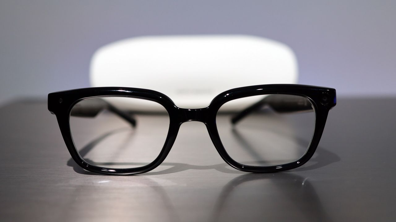 Samsung Intelligent Eyewear