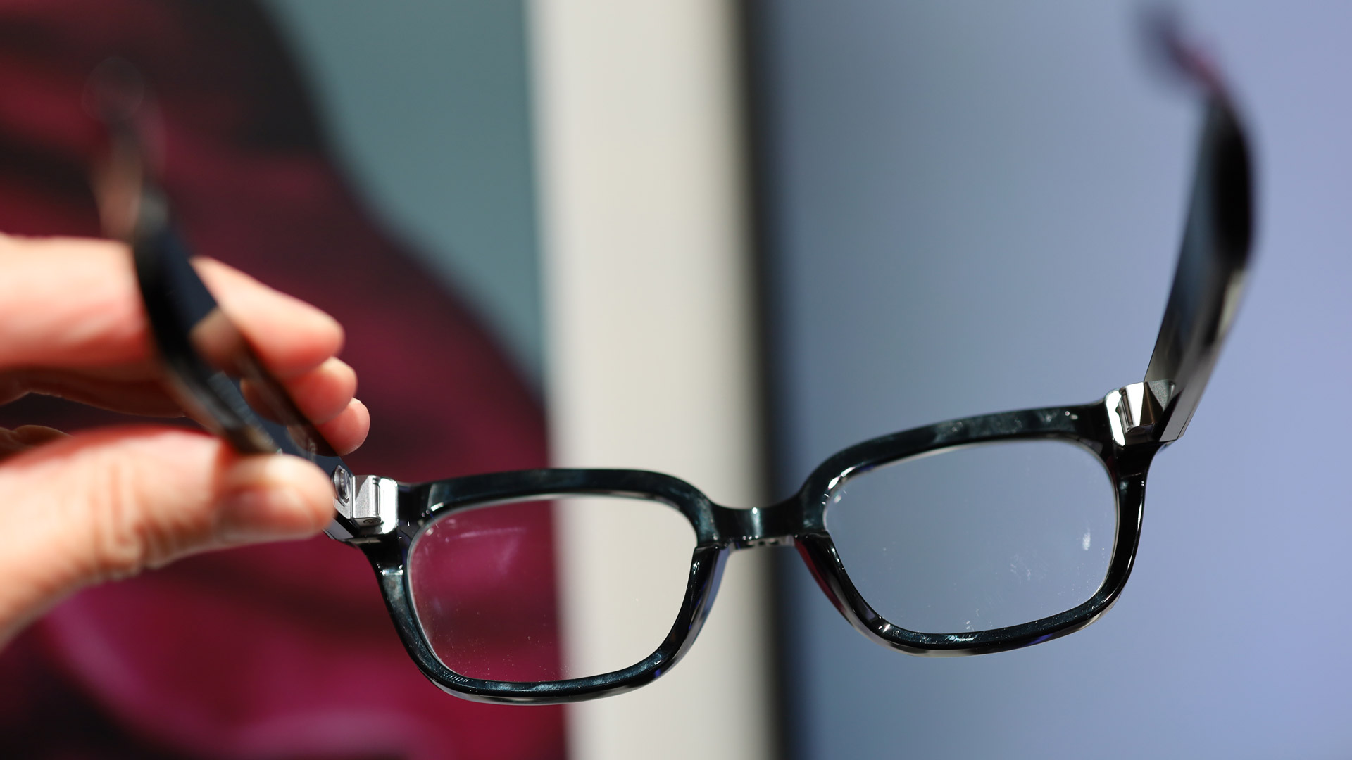 Samsung Intelligent Eyewear first look — Samsung got the design right, but is that enough?