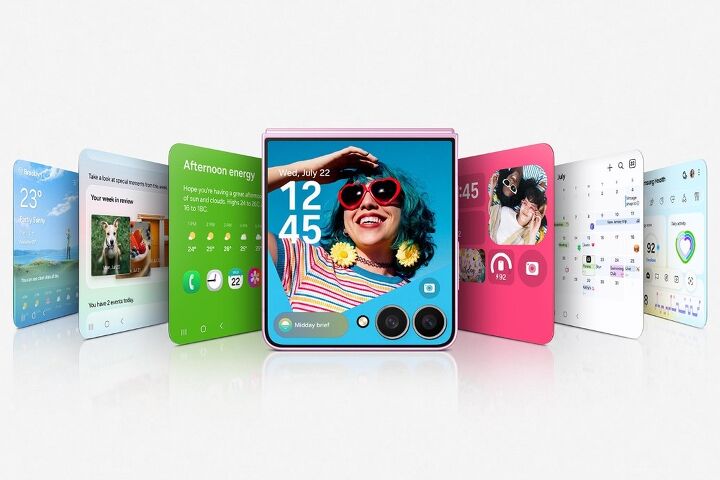 galaxy z flip 8 looks like samsungs last flip act, Photo Credit Samsung
