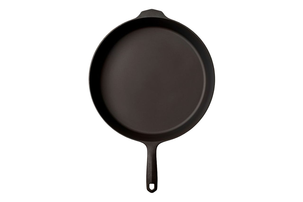 Field Company No. 12 Cast Iron Skillet