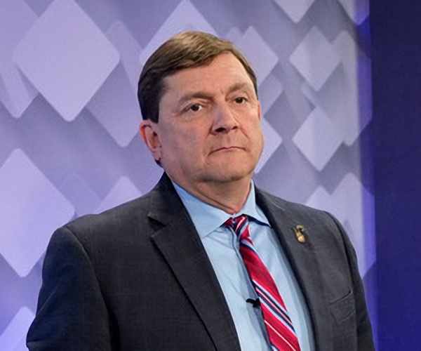 Maine Democrat Jackson hauls in $1 million as convention nears