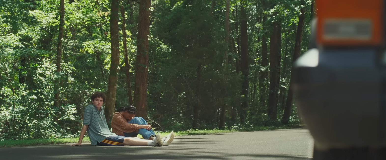 'It Ends' is a horror movie about a road that ironically doesn't do that