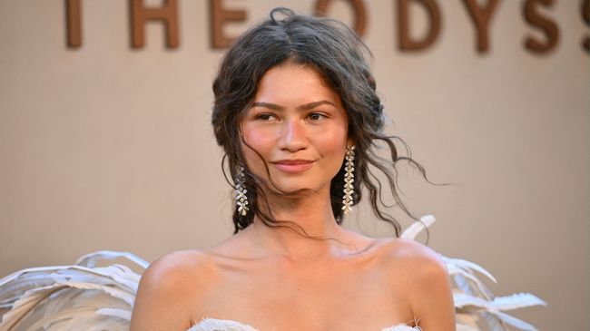 Zendaya Has The Best Response To Fan's Marriage Proposal