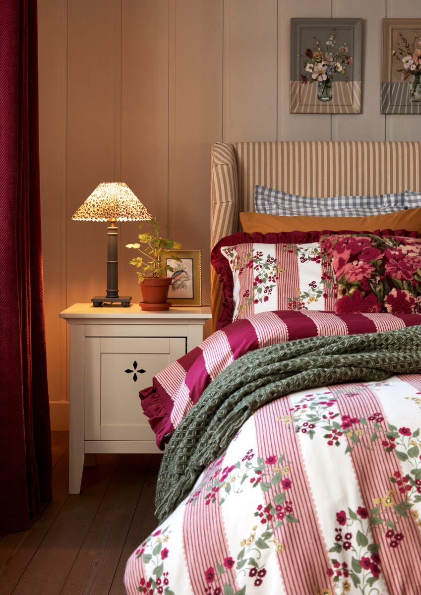 dunelm-granny cool.jpg