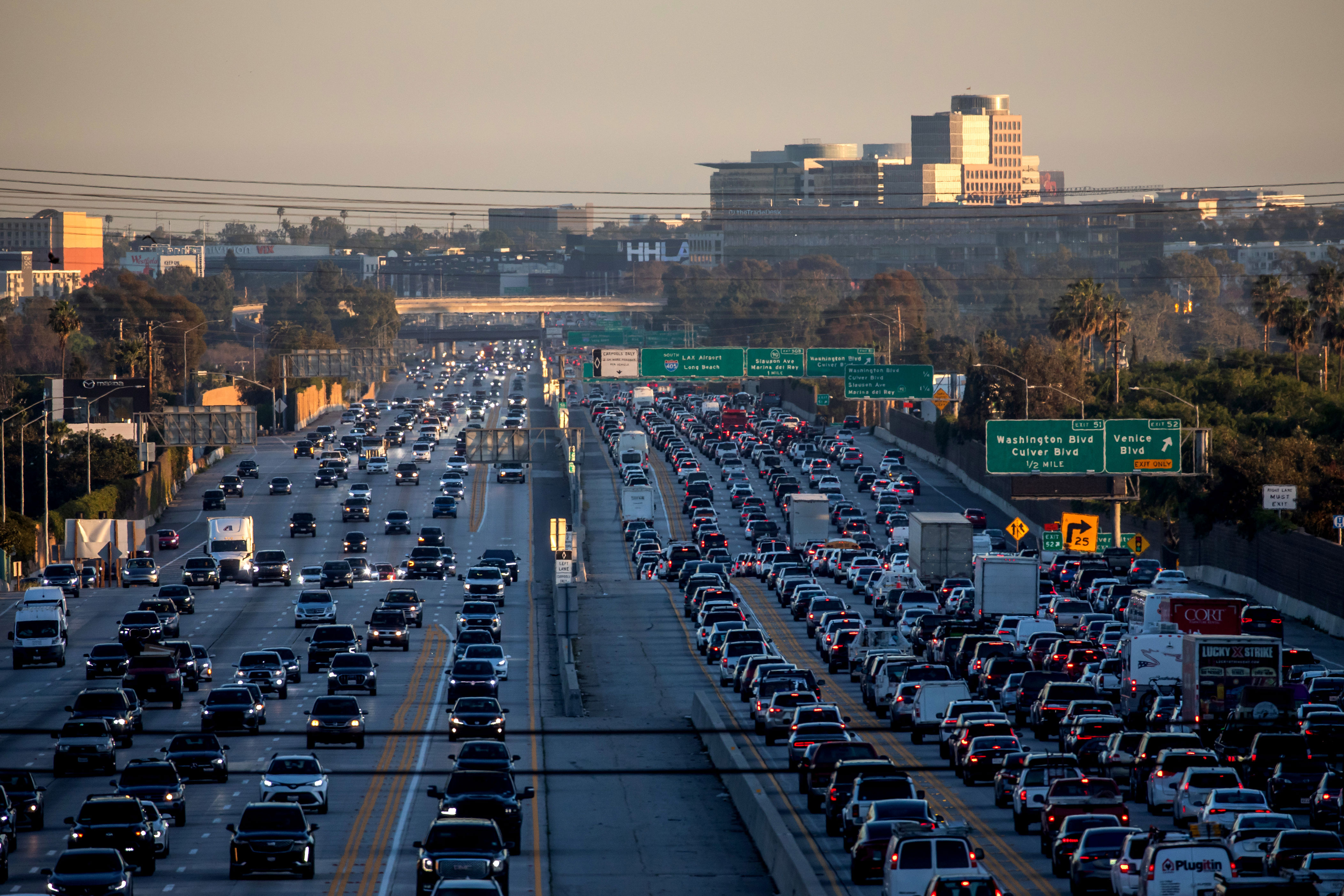 $115M construction project on the 405 Freeway to cause weekend traffic chaos for the next 5 years
