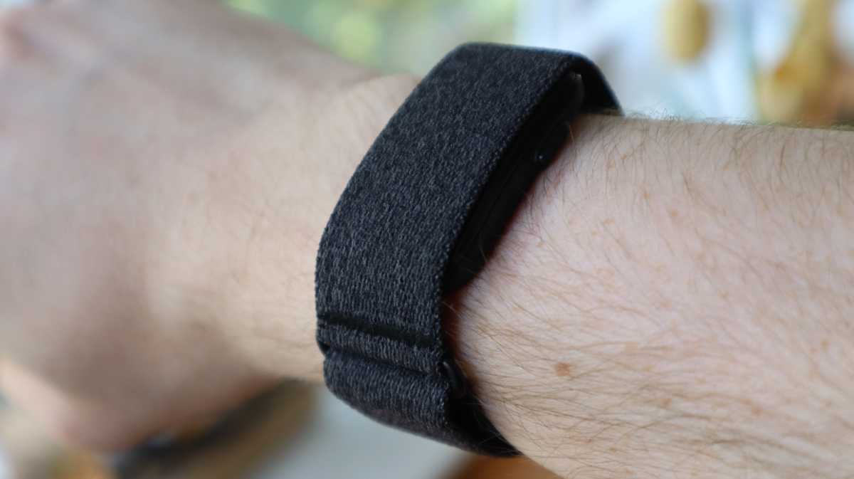 I’m ditching my Fitbit Air for the Garmin Cirqa