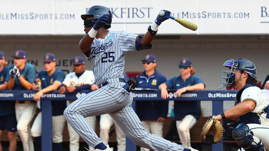 Georgia Tech catcher Vahn Lackey