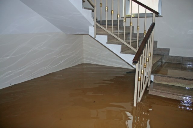 Up to 5 feet of water pours into Los Angeles homes after a ruptured pipe