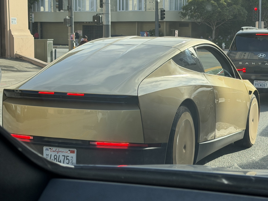 Tesla robotaxi service now goes to SFO