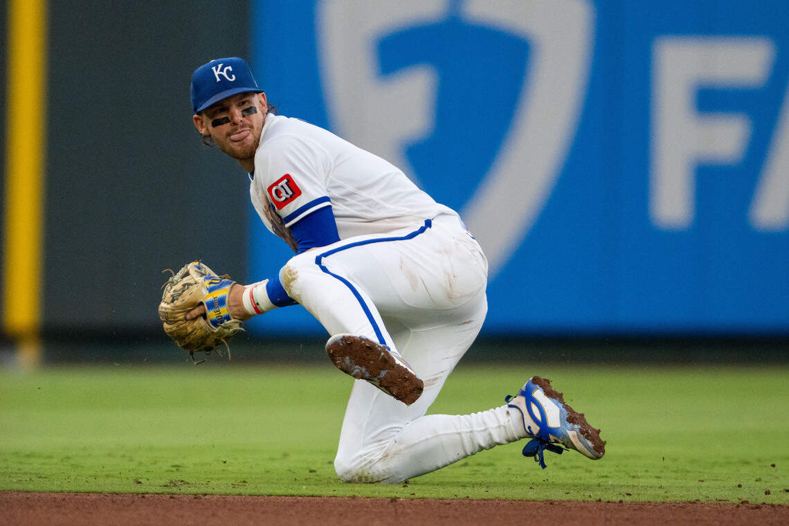 Royals place Bobby Witt Jr. on the injured list for first time in his career