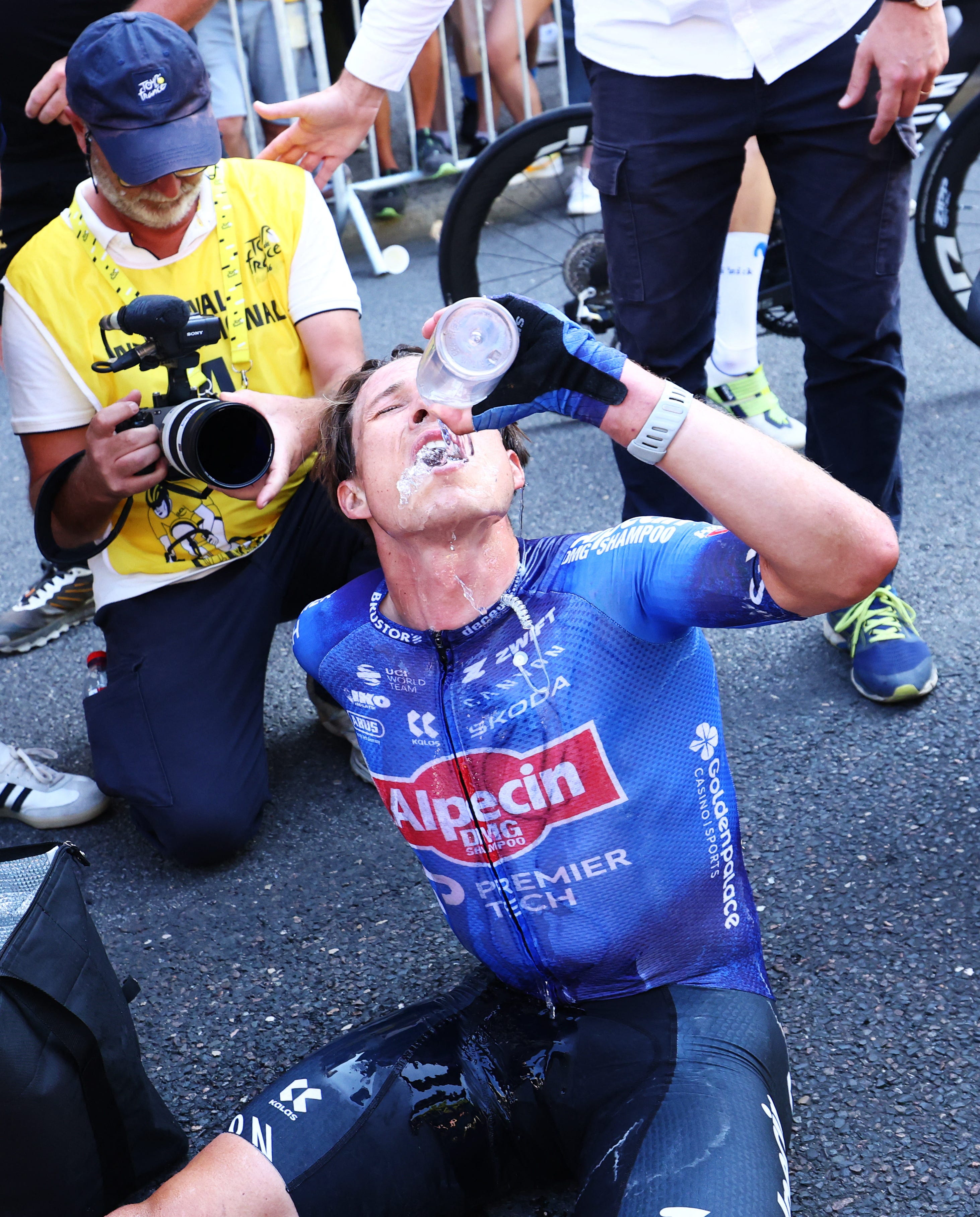 Jasper Philipsen secures his first win in stage 17 of Tour de France