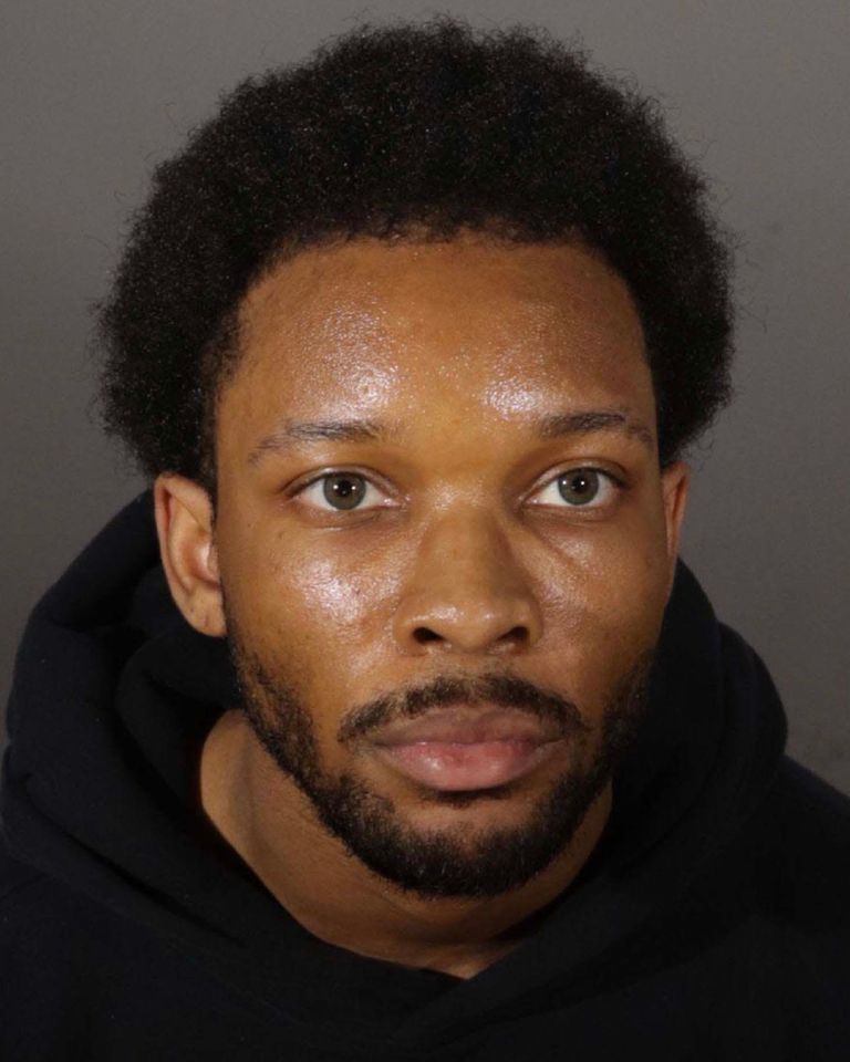 D4vd mug shot