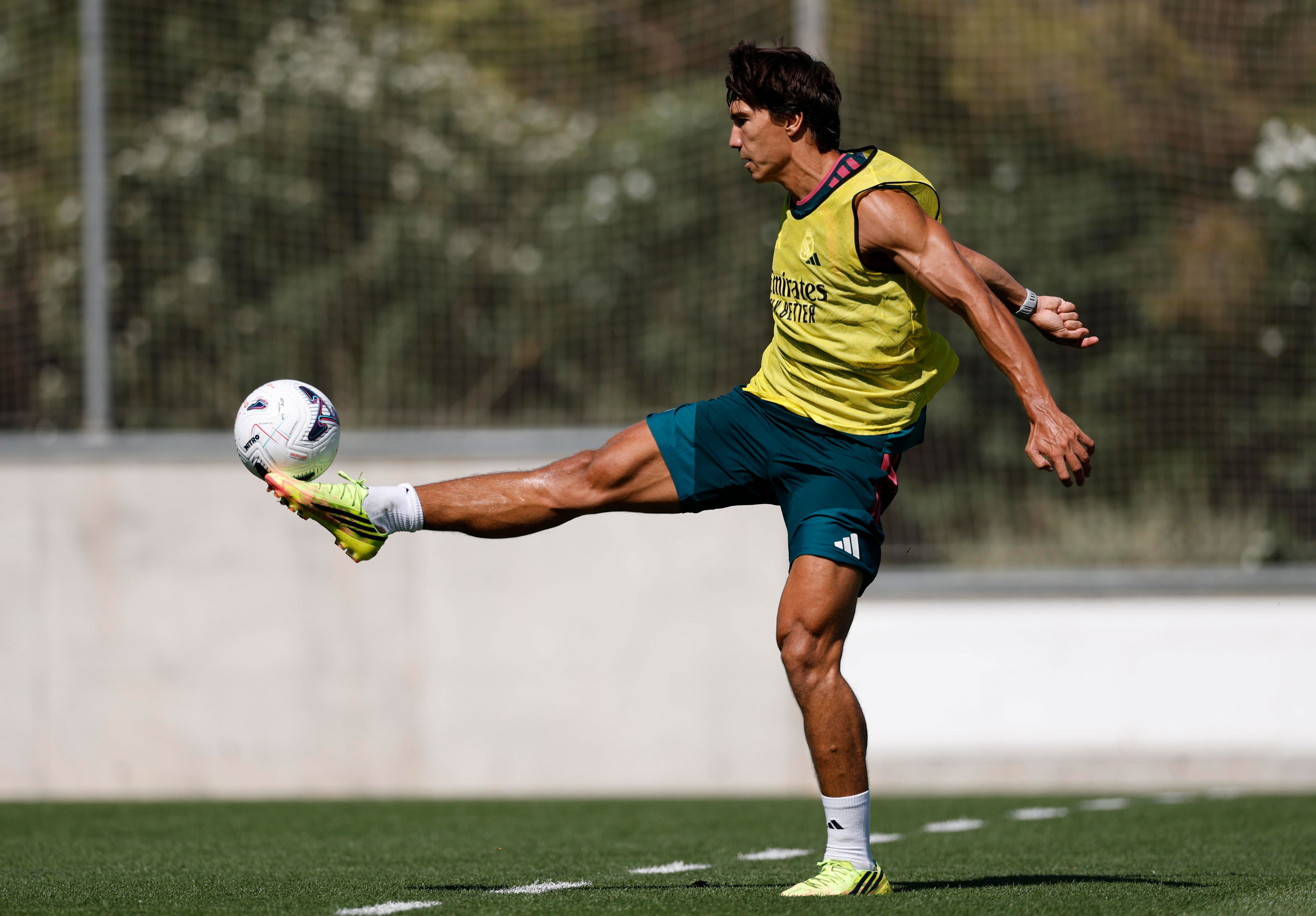 Fulham pushing to sign Gonzalo Garcia from Real Madrid – report