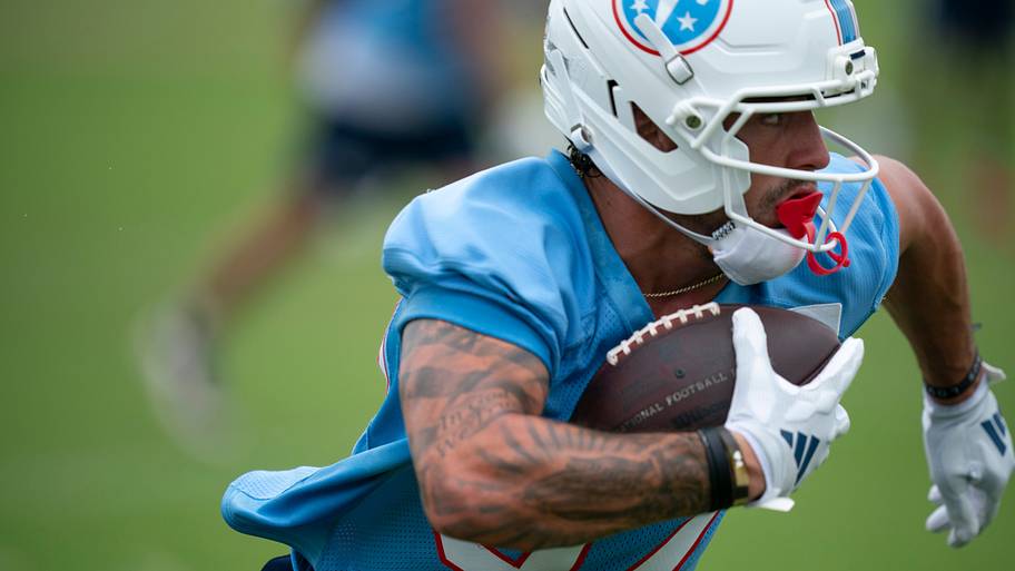 5 Titans training camp battles to watch (and who's most likely to be cut)
