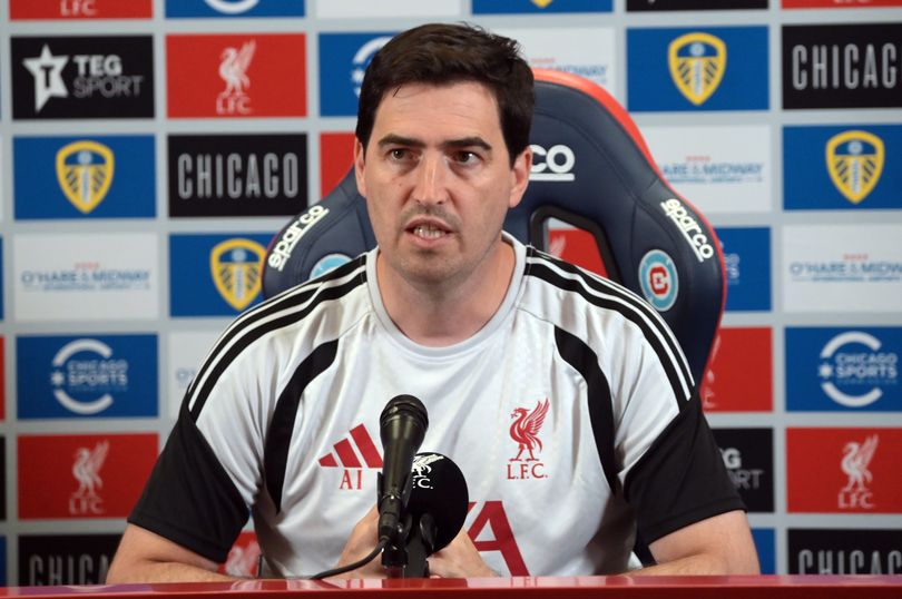 Liverpool head coach Andoni Iraola