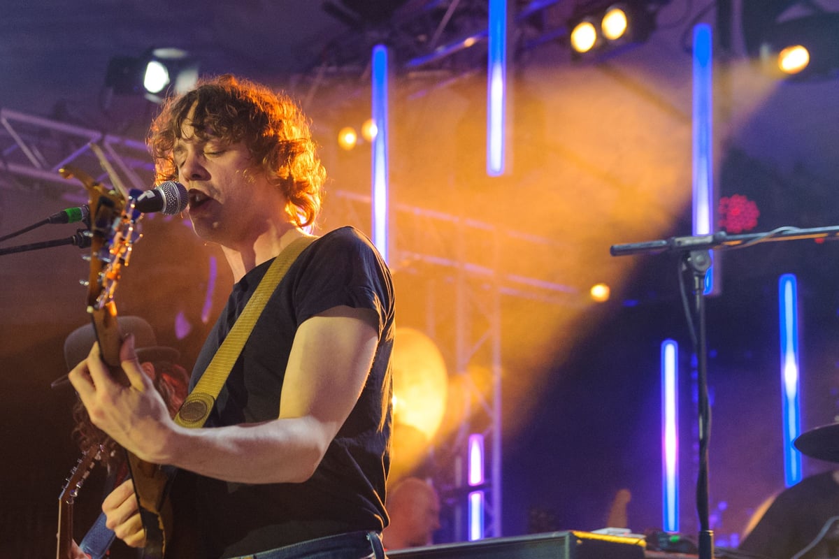 Razorlight reveal they wanted to 'give away' song that became number one hit