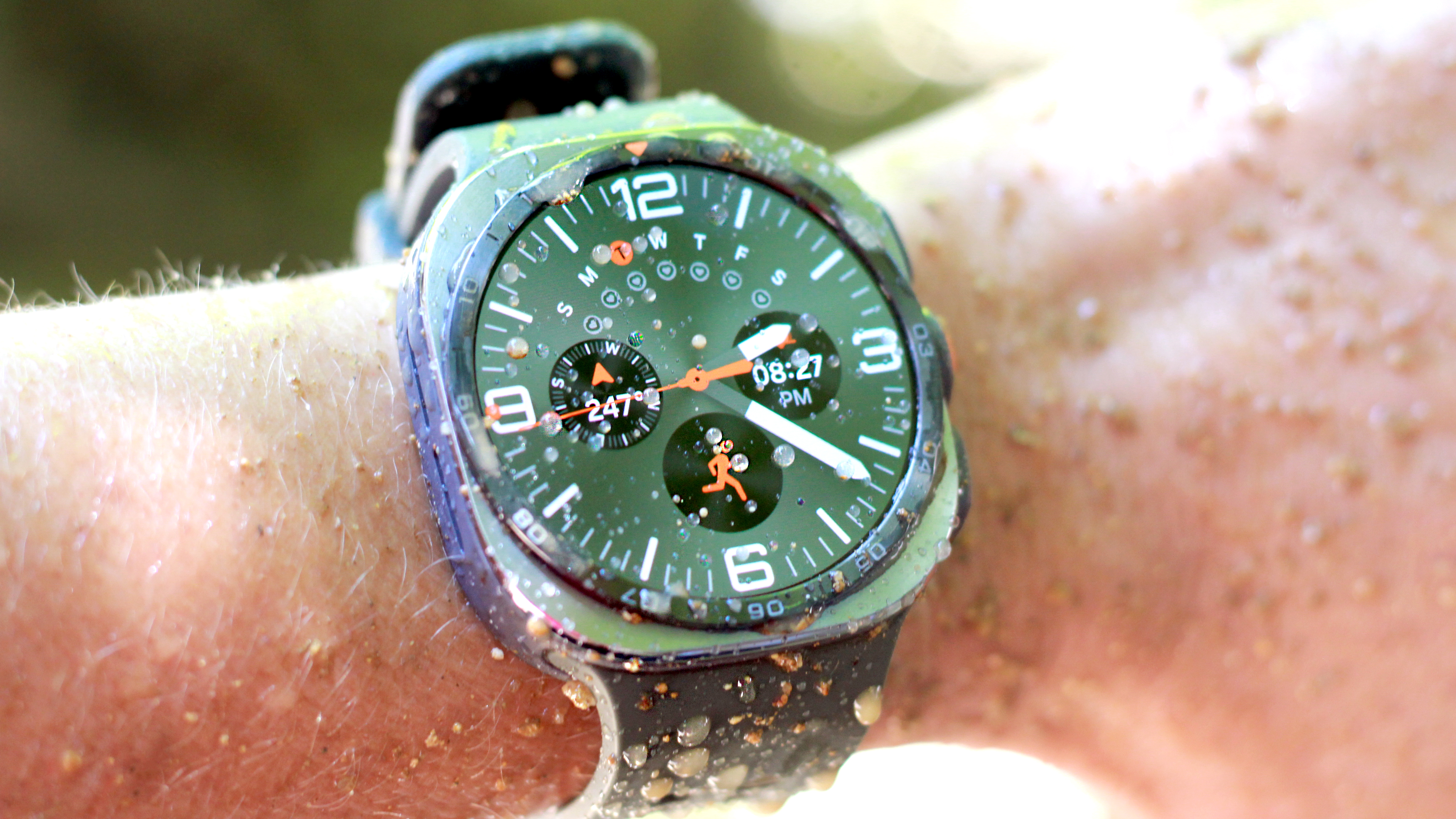 I tested the Galaxy Watch Ultra 2 for a week and it’s a rugged scene-stealer