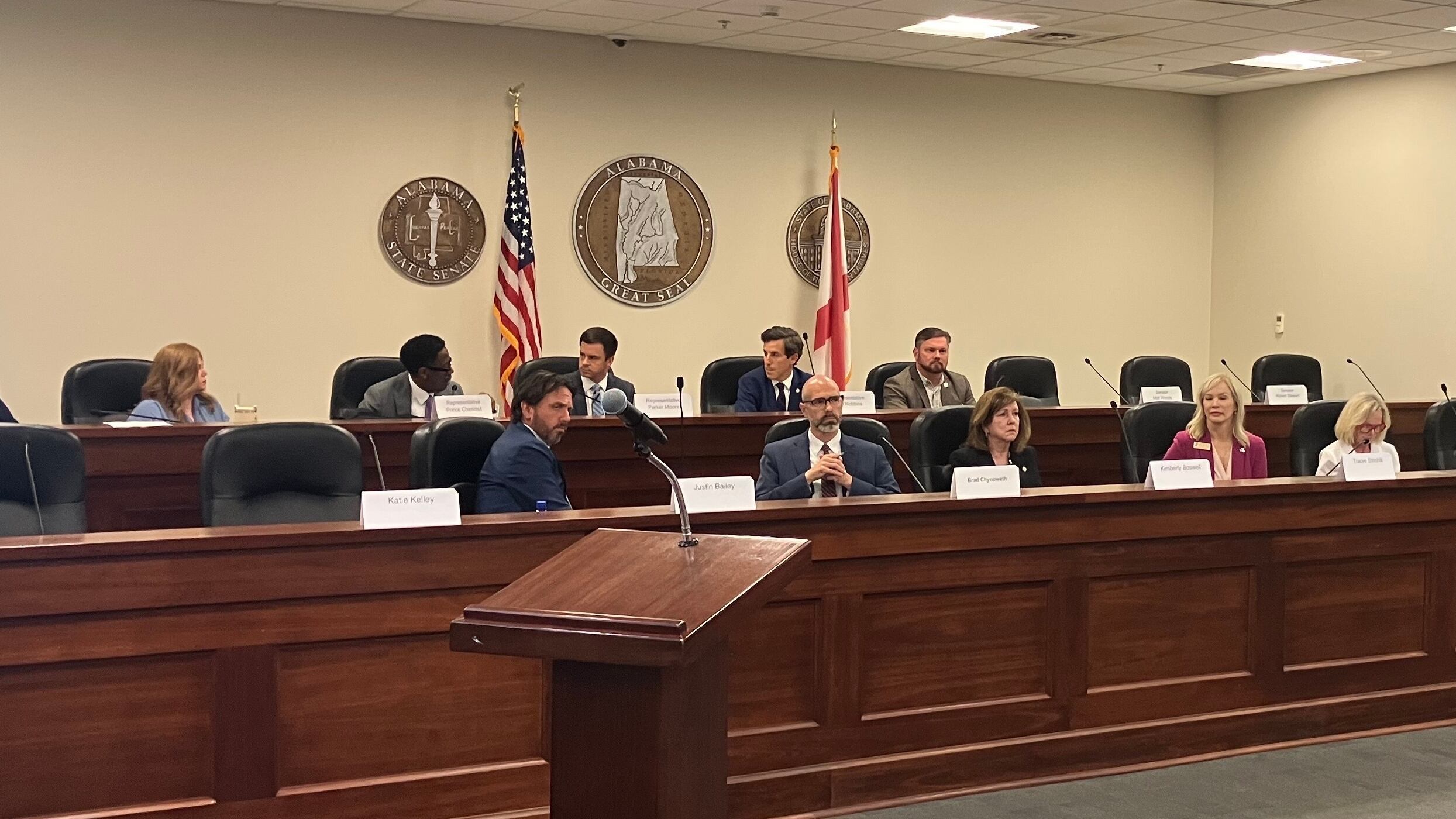 Alabama shielding children from evolving online risks 'like trying to nail Jello to the wall'