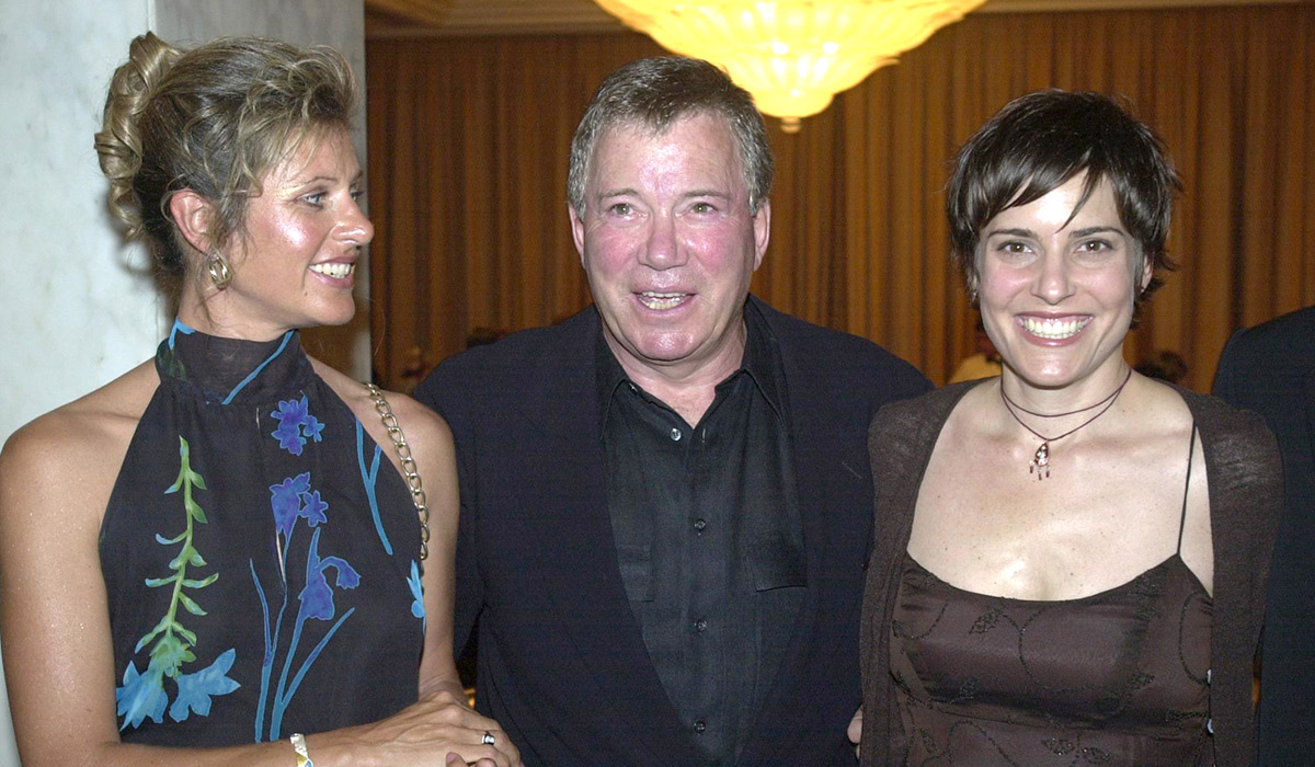 378449 04: Liz Jensen, left, William Shatner and Melanie Shatner-Gretch pose for photographers at the Convenant House California Charity Gala honoring William Shatner at The Regent Beverly Hills Hotel September 15, 2000 in Beverly Hills, California. (Photo Steve W. Grayson/Newsmakers)