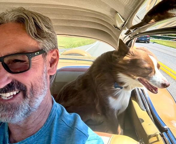 American Pickers Mike Wolfe Shares that His Dog, Francis Joe Died