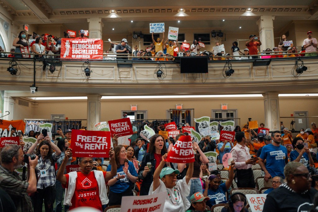 New York Rent Guidelines Board approves rent freeze, USA - 25 Jun 2026