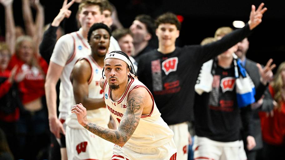 Wisconsin hoops GM gives an intriguing Braeden Carrington update and timeline
