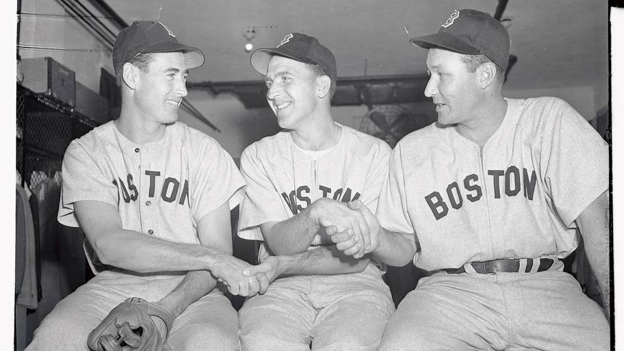 Comparing the 2026 Red Sox to the last Sox team to win 15 in a row
